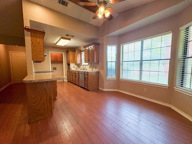 Building Photo - COMING SOON! 3 Bed 2 Bath on 2 Acres in Bullard!