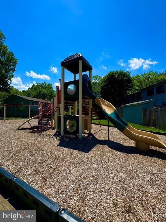 Building Photo - 1052 Cedar Ridge Ct