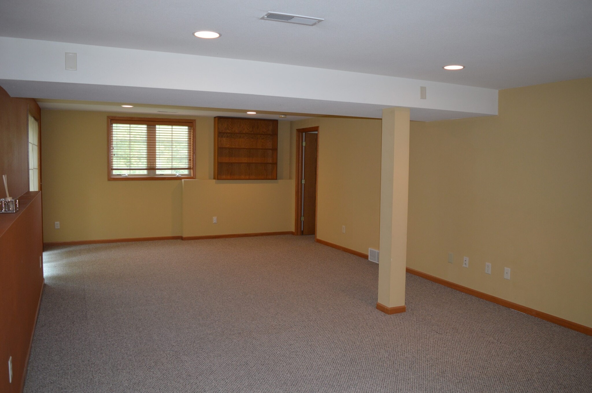Building Photo - 4734 Bergamot Way