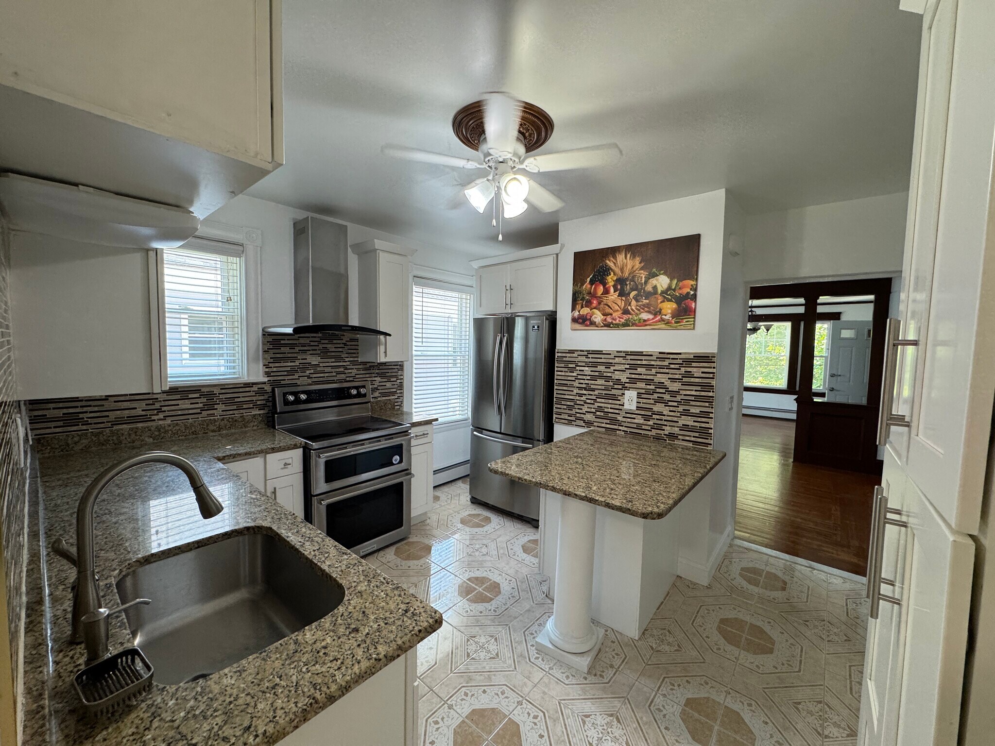 Building Photo - 653 Pleasant Valley Pky