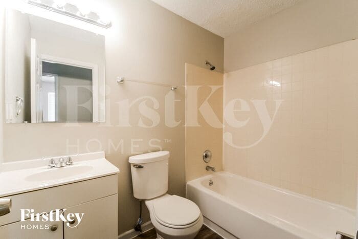 Building Photo - 1835 Stilton Ct