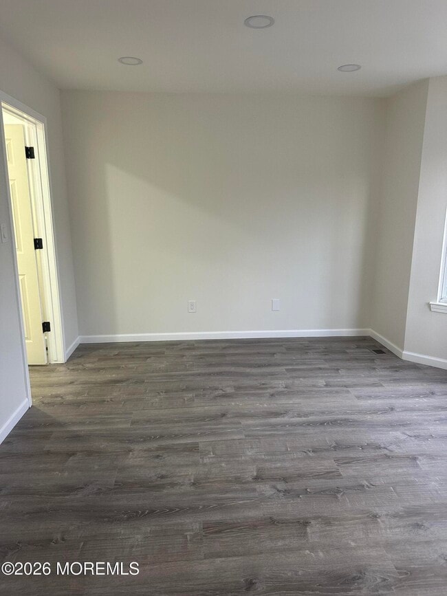 Building Photo - 3 Lexington Ct