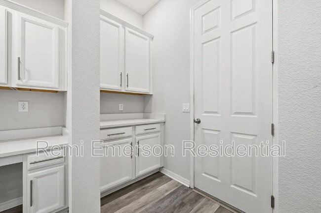 Building Photo - 14942 Guava Bay Dr