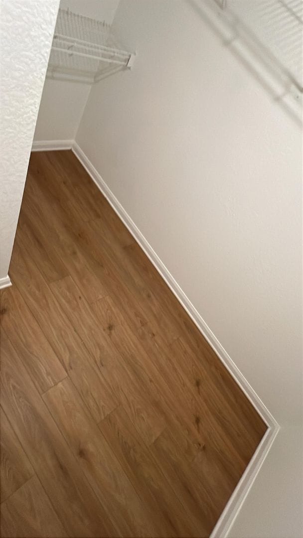 Building Photo - BEAUTIFUL HOME IN JARRELL. MOVE IN READY!.