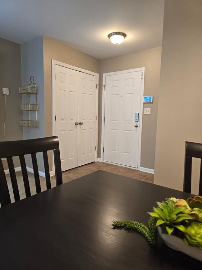 Entry Foyer - 5903 Fazenda Dr