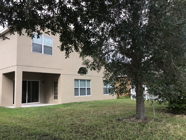 Building Photo - 15313 Stonebriar Way