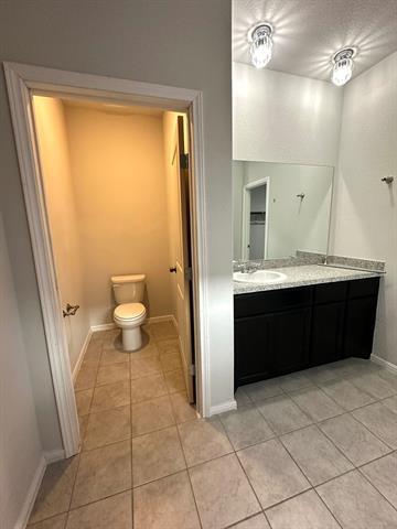 Building Photo - 16525 Portage St