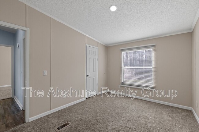 Building Photo - 1508 Willow Downs Cir