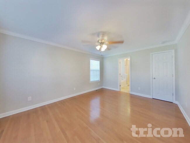 Building Photo - 2784 Aston Woods Ln