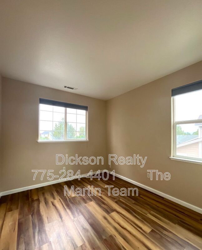 Building Photo - 1998 Amber Leaf Ct