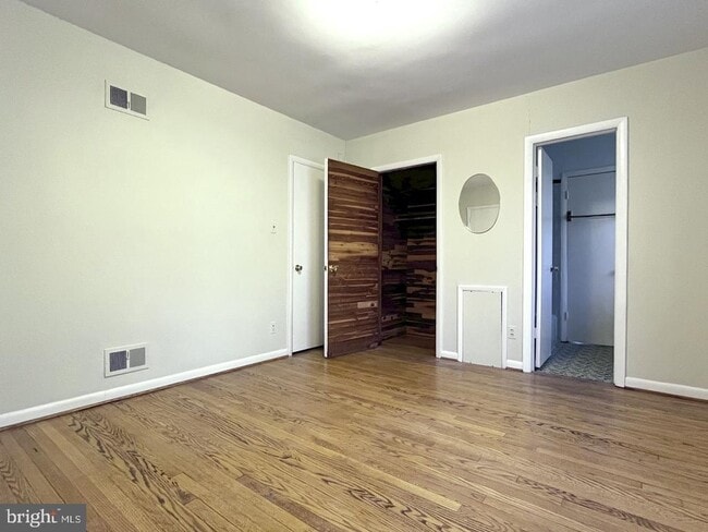 Building Photo - 5507 Chesterbrook Rd