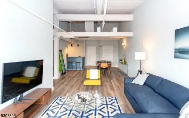 Primary Photo - 160 Lafayette St