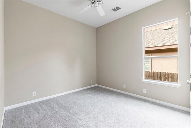 Building Photo - 5401 Coral Bean Cove