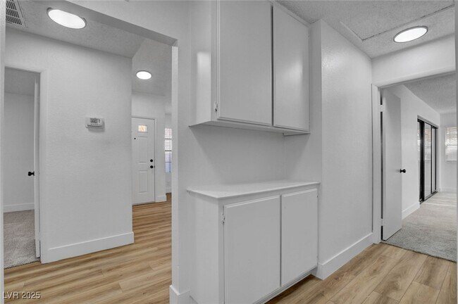 Building Photo - 8504 Manalang Rd