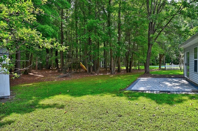 Building Photo - FOR RENT - Chesapeake in Bryant Farms / De...