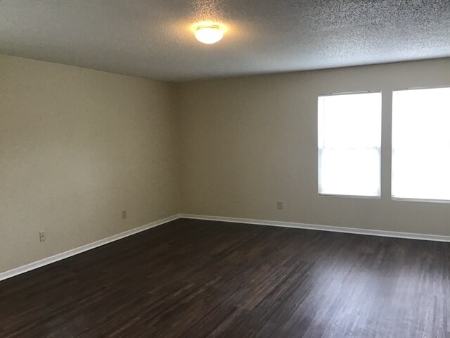 Building Photo - 14438 Banister Dr