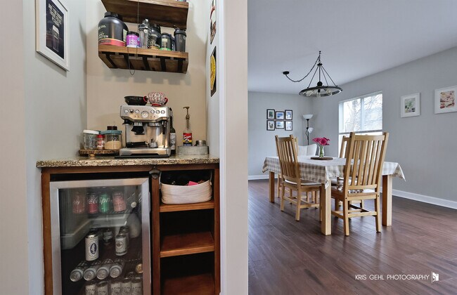 Building Photo - 2764 Olympic Ct