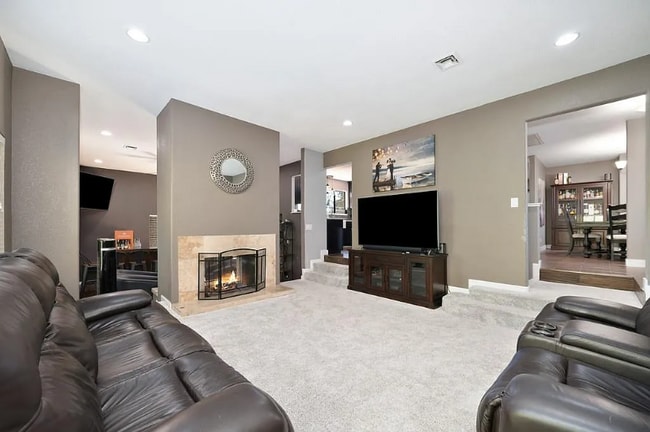 Building Photo - 9487 Dalton Way