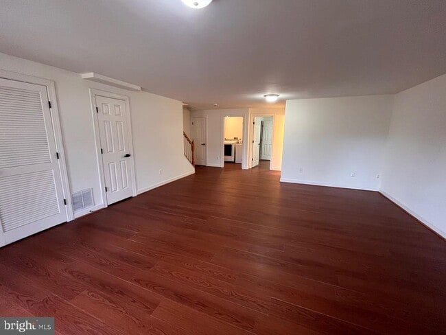 Building Photo - 14274 Madrigal Dr