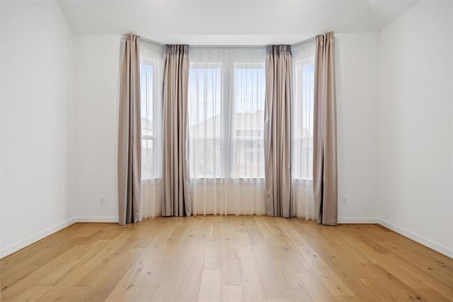 Building Photo - 1221 Texas Ash Ln