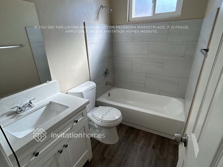 Building Photo - 27105 Cypress St