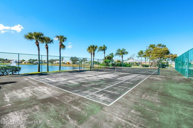 Building Photo - 3720 Alamanda Key Dr