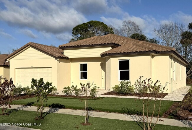 Primary Photo - 2801 Edington Dr