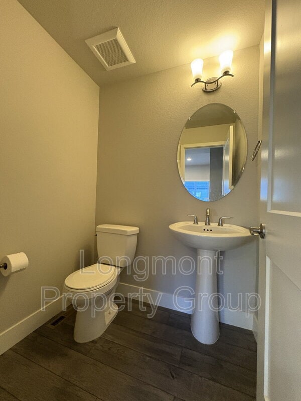 Building Photo - 1322 Johnston Ct