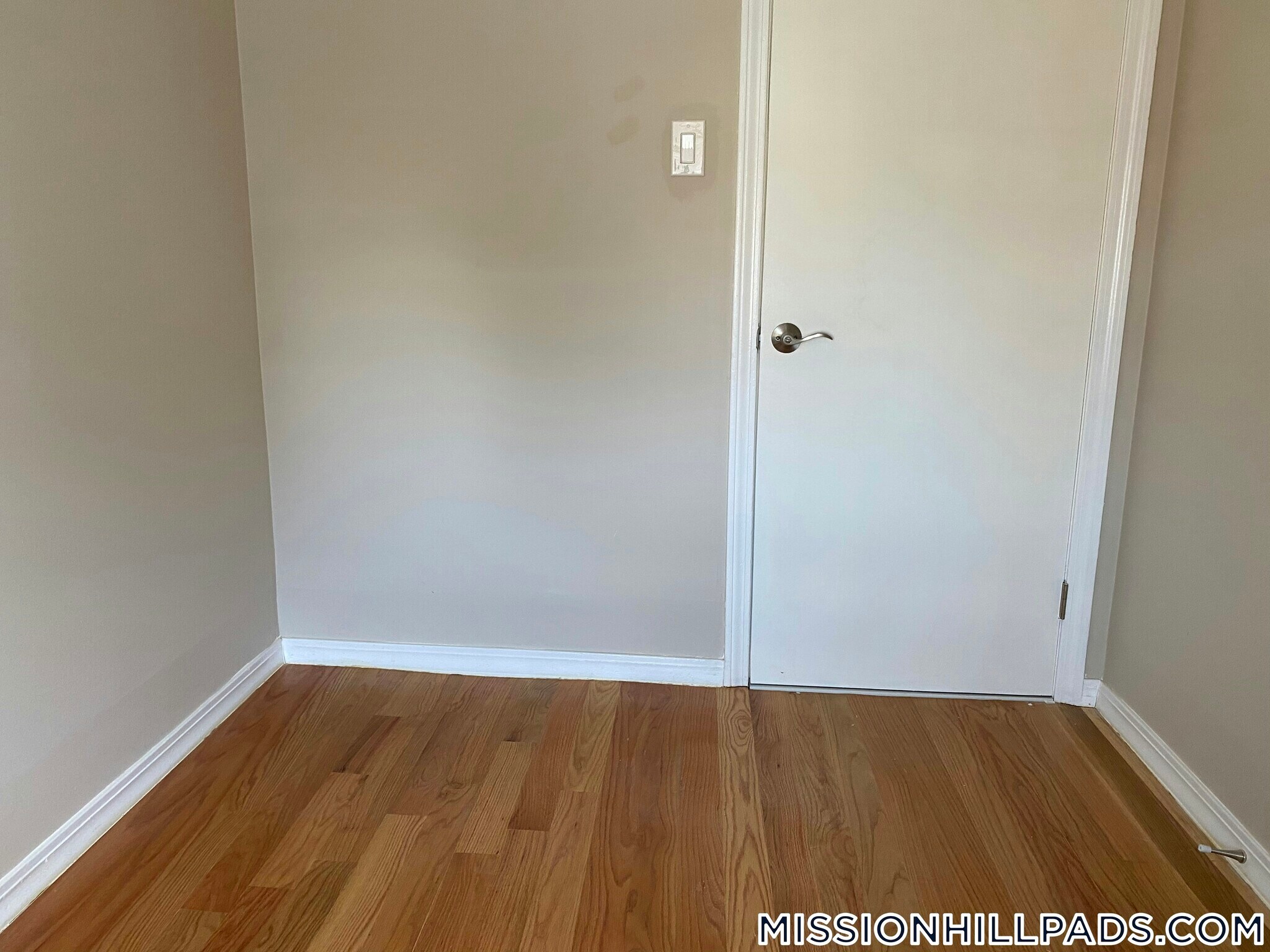 Building Photo - 119 George St