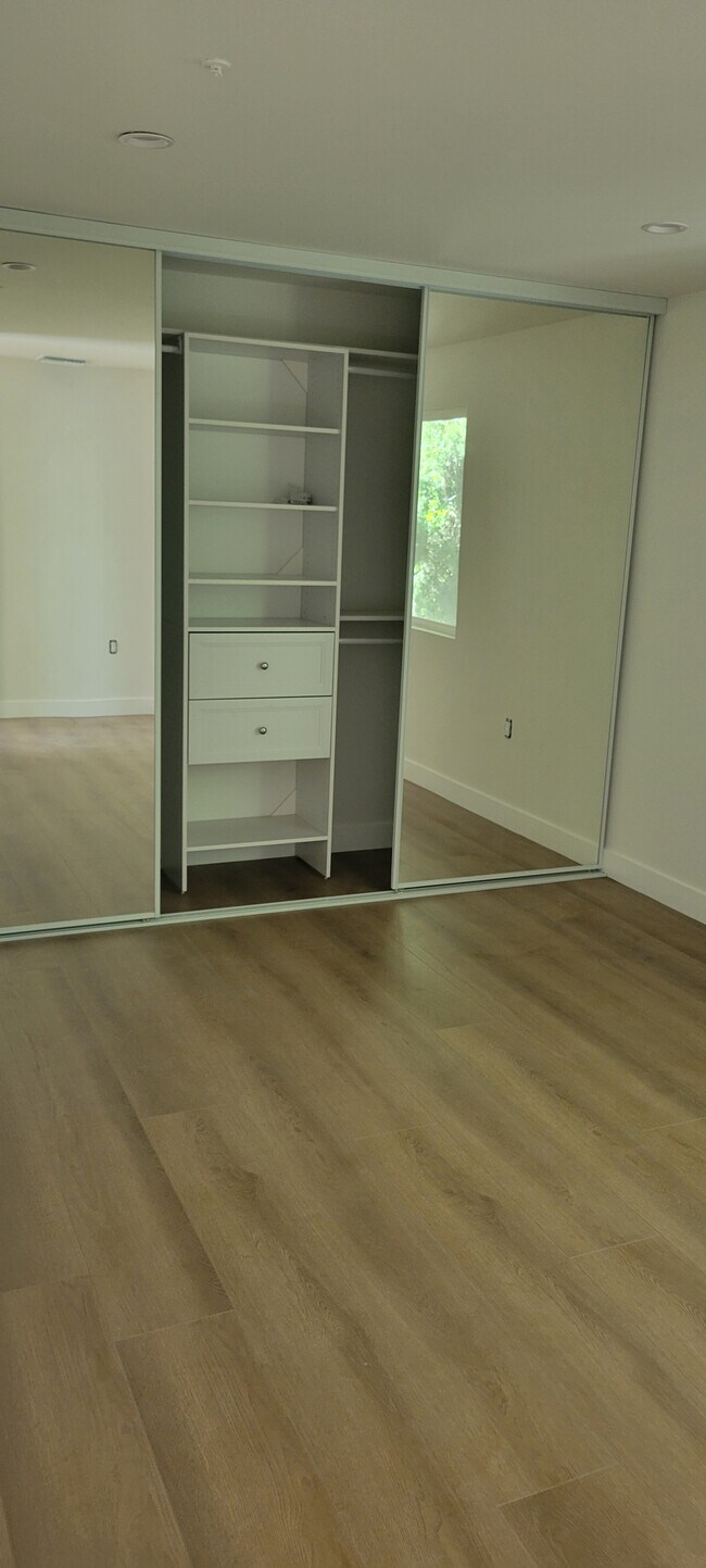 Building Photo - 2515 Foothill Blvd