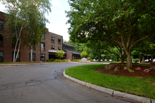 Building Photo - Naubuc Green Apartments