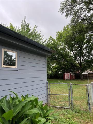 Building Photo - 6045 Sundown Dr