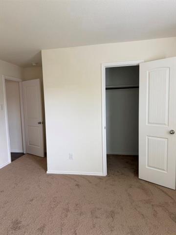 Building Photo - 1703 Stonefield Dr