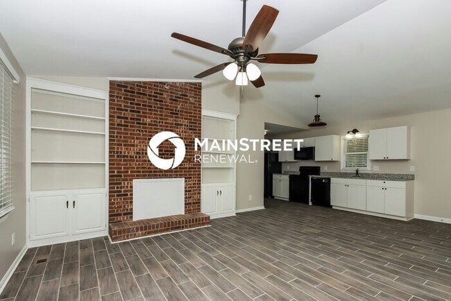 Building Photo - 663 Sunridge Dr