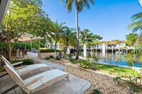 Building Photo - 2809 NE 25th St