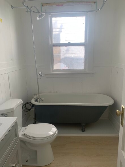 Building Photo - 117 Garner Ave