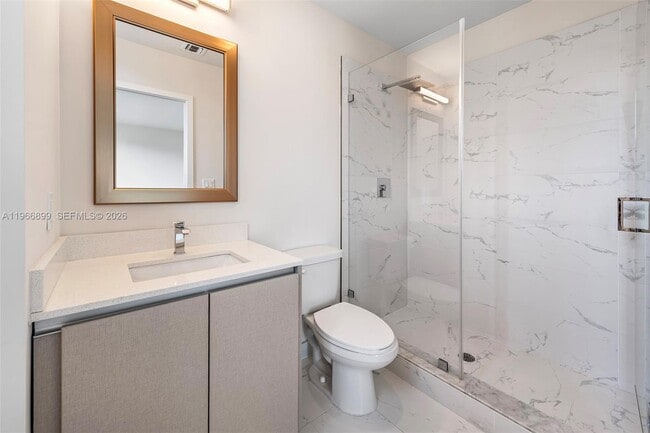 Building Photo - 2561 NE 193rd St