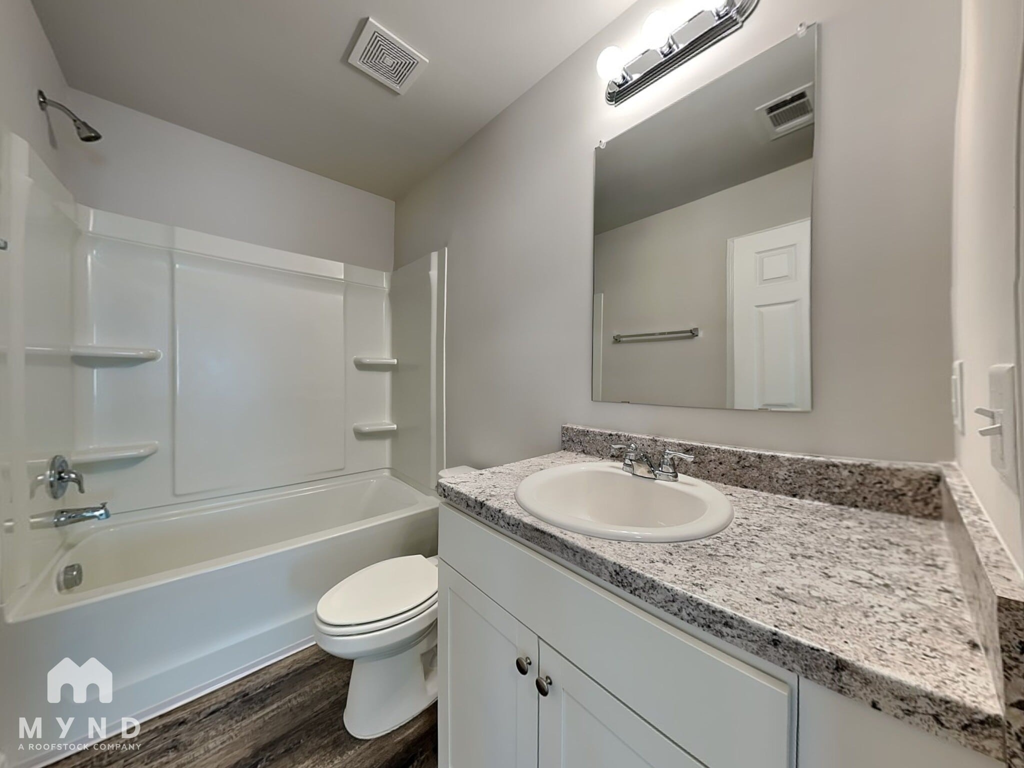 Building Photo - 12384 Waterbury Dr