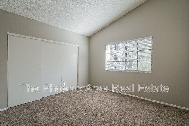 Building Photo - 2855 S Ext Rd