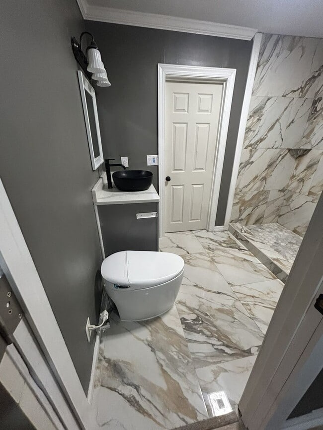 Building Photo - Very Nice Two Bedroom Two Bath Coming SOON!