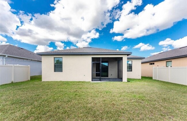 Building Photo - 16851 Cayo Key Dr