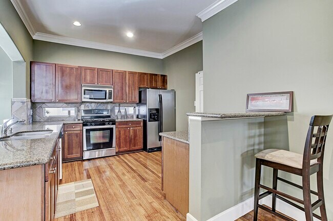 Building Photo - 5334 Kiam St