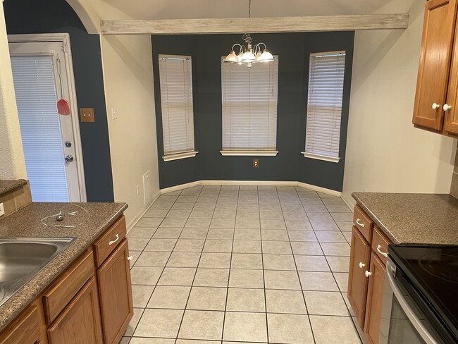 Building Photo - 43 Woodacre Dr