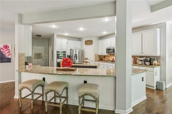 Building Photo - 4750 Spring Wood Trace
