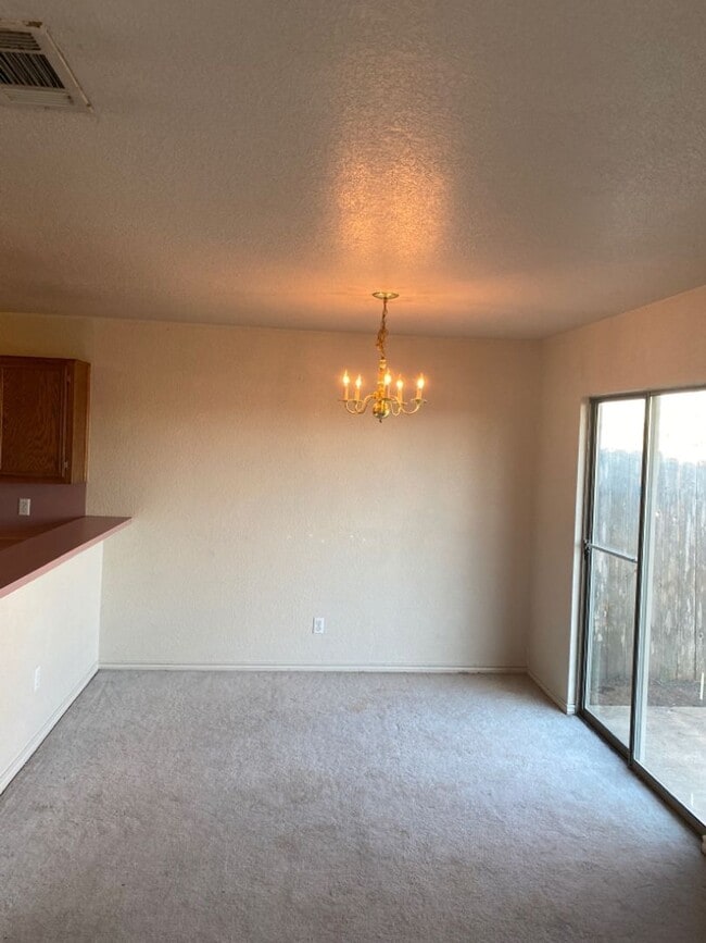 Building Photo - AVAILABLE SOON!