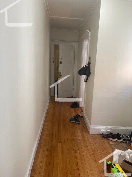 Building Photo - 1179 Boylston St