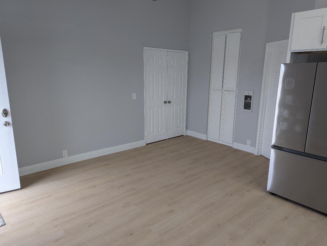 Living room with extra storage - 327 E Palomar St