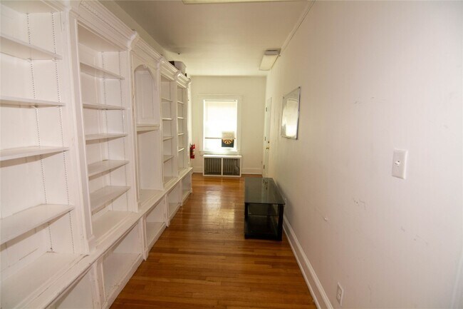 Building Photo - 30 Fayette St