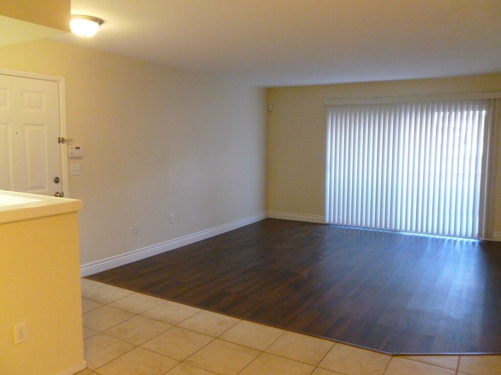 Building Photo - 1900 Rio Canyon Ct