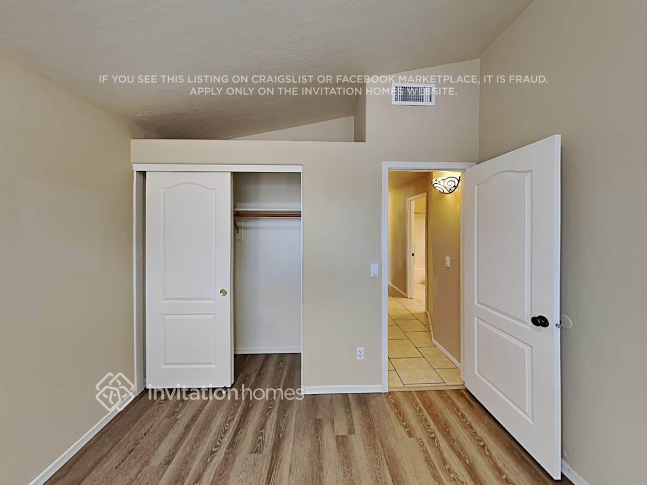 Building Photo - 9119 E Fairfield St